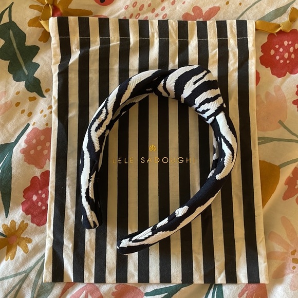 LELE SADOUGHI X SOLID AND STRIPED KNOTTED HEADBAND BLACK WHITE ZEBRA STRIPE NWOT main image 8